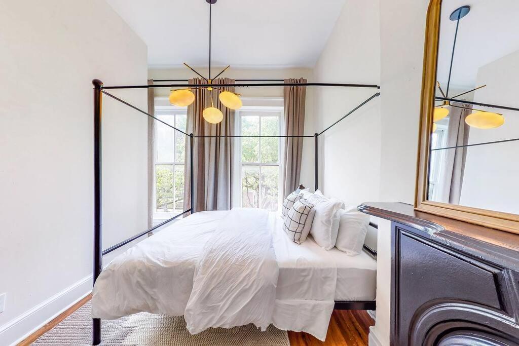 Luxury 8 Bed/4 Ba Nulu Home Private Yard/Parking Louisville-Jefferson County Extérieur photo