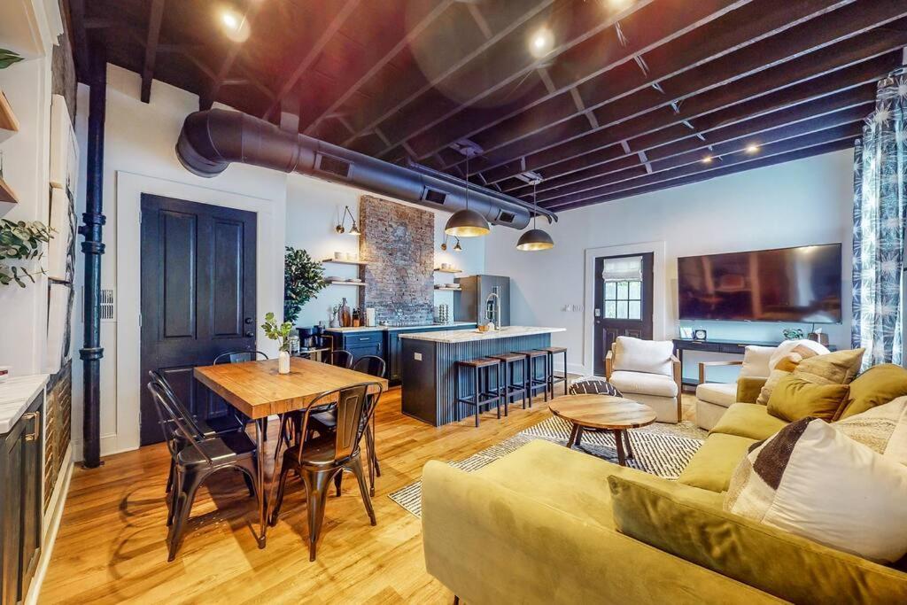 Luxury 8 Bed/4 Ba Nulu Home Private Yard/Parking Louisville-Jefferson County Extérieur photo