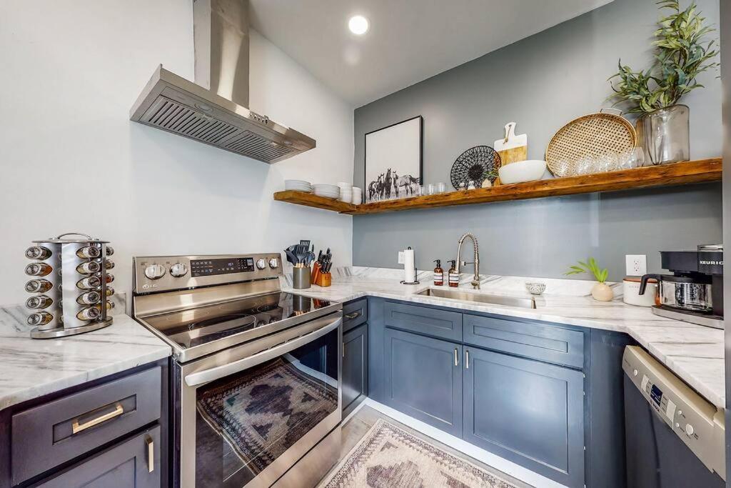 Luxury 8 Bed/4 Ba Nulu Home Private Yard/Parking Louisville-Jefferson County Extérieur photo